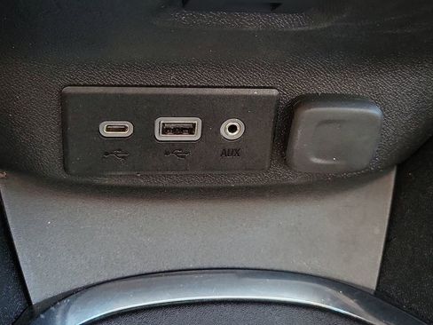 Certified 2022 Chevrolet Malibu LT image 33