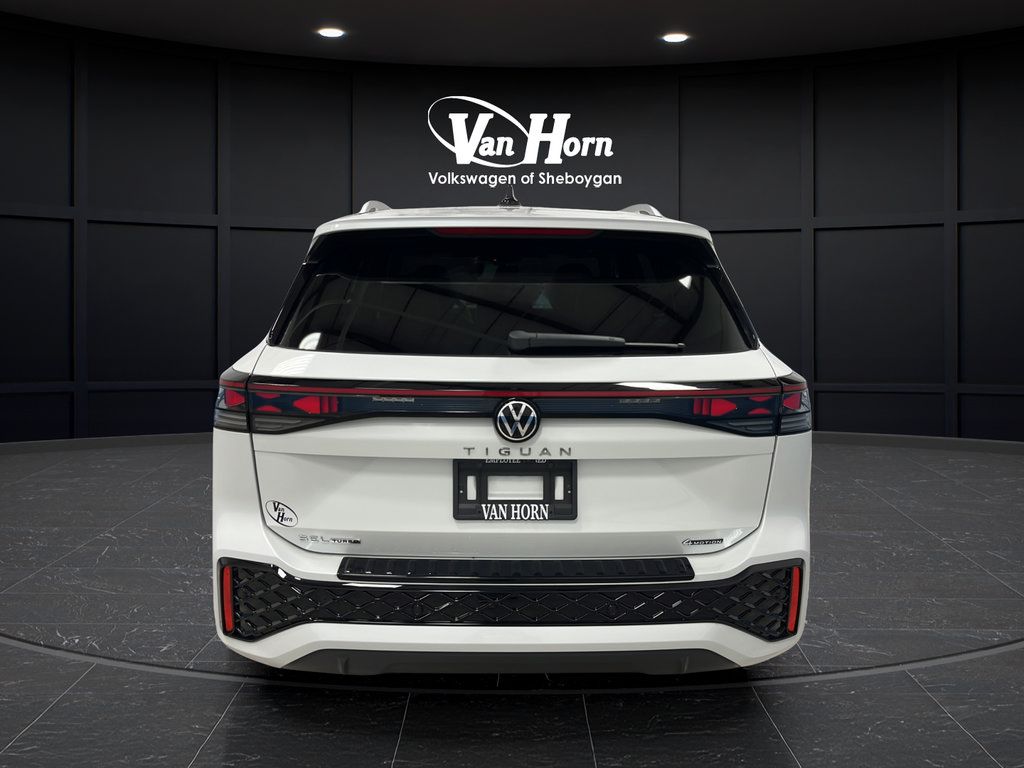 Used 2026 Volkswagen Tiguan SEL R-Line AWD/4WD image 6