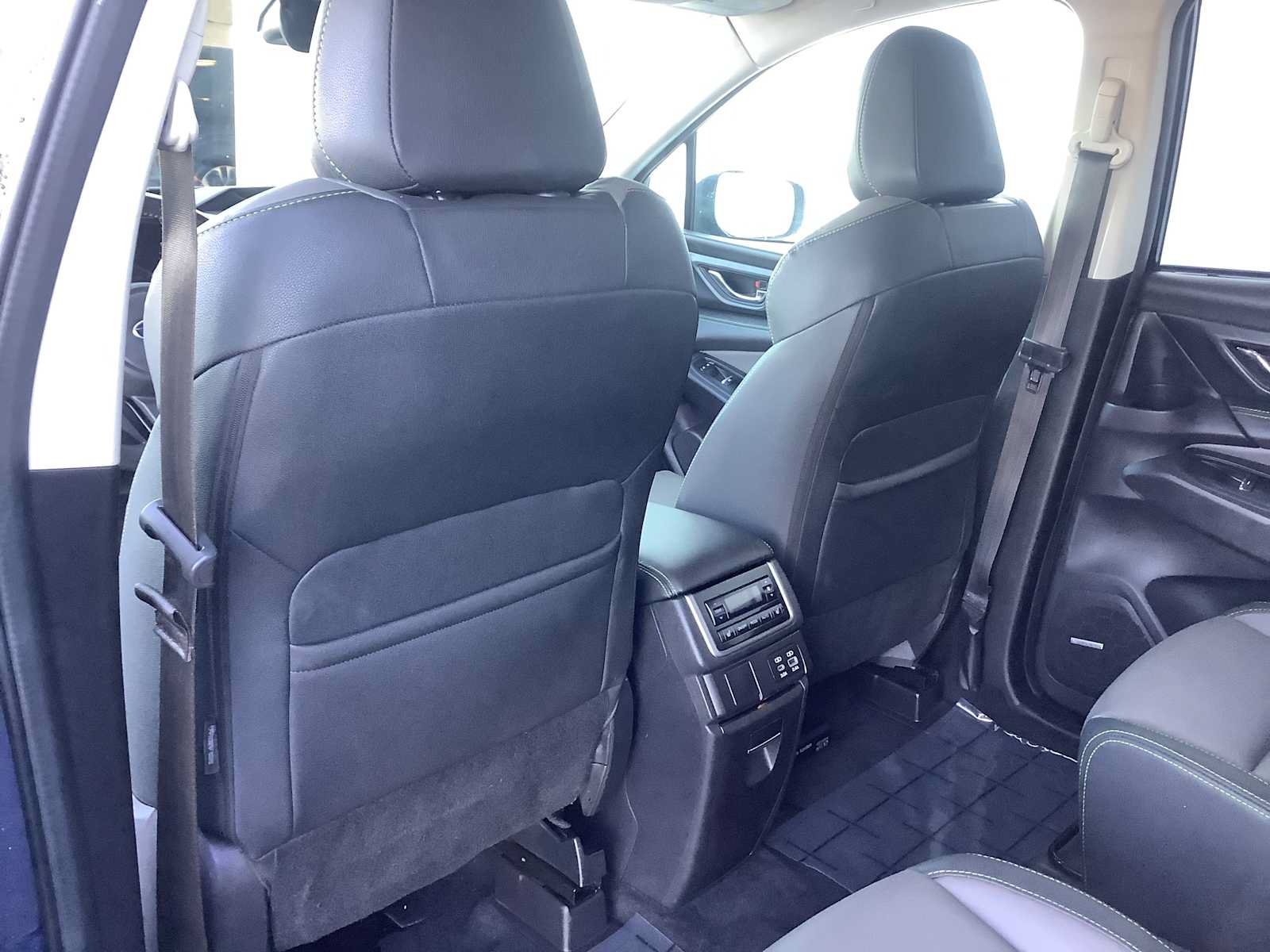 Used 2023 Subaru Ascent Onyx Edition Limited AWD/4WD image 12