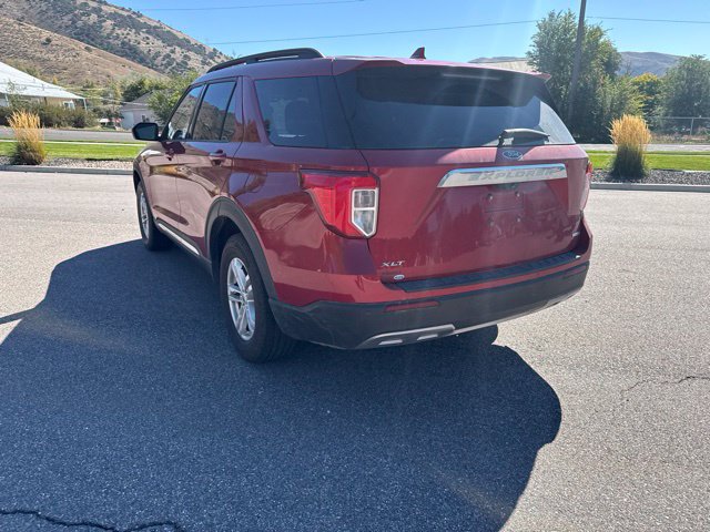 Used 2020 Ford Explorer XLT w/ Equipment Group 202A AWD/4WD image 6