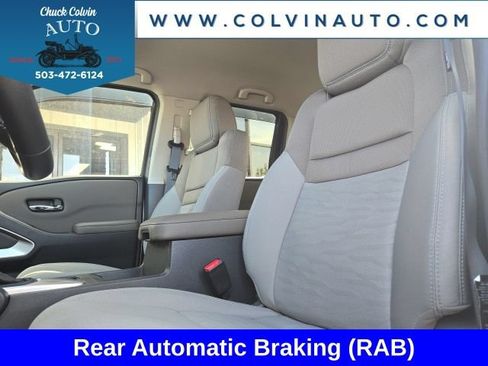 Used 2022 Nissan Frontier SV w/ Technology Package AWD/4WD image 9