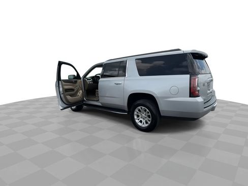 Certified 2019 GMC Yukon XL SLT w/ Open Road Package RWD image 6