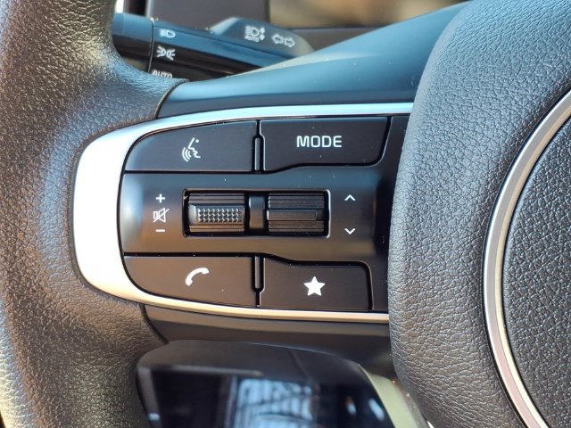 Used 2024 Kia Sportage LX AWD/4WD image 23