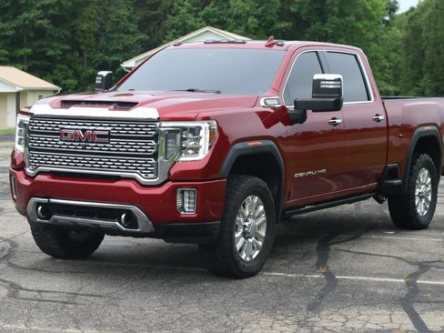 Used 2022 GMC Sierra 2500 Denali w/ Denali Ultimate Package AWD/4WD image 4