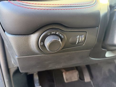 Used 2023 Dodge Durango GT AWD/4WD image 27