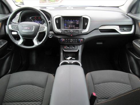 Used 2020 GMC Terrain SLE w/ Driver Convenience Package image 12