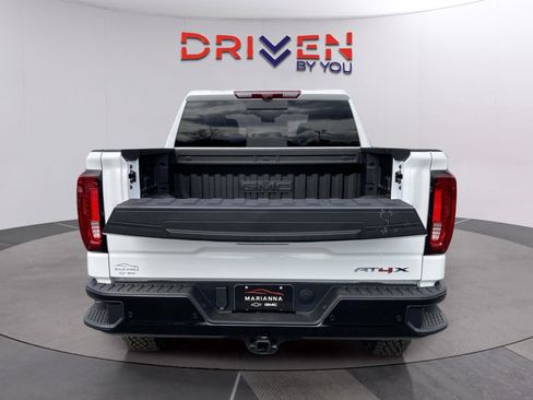New 2026 GMC Sierra 1500 AT4X image 5