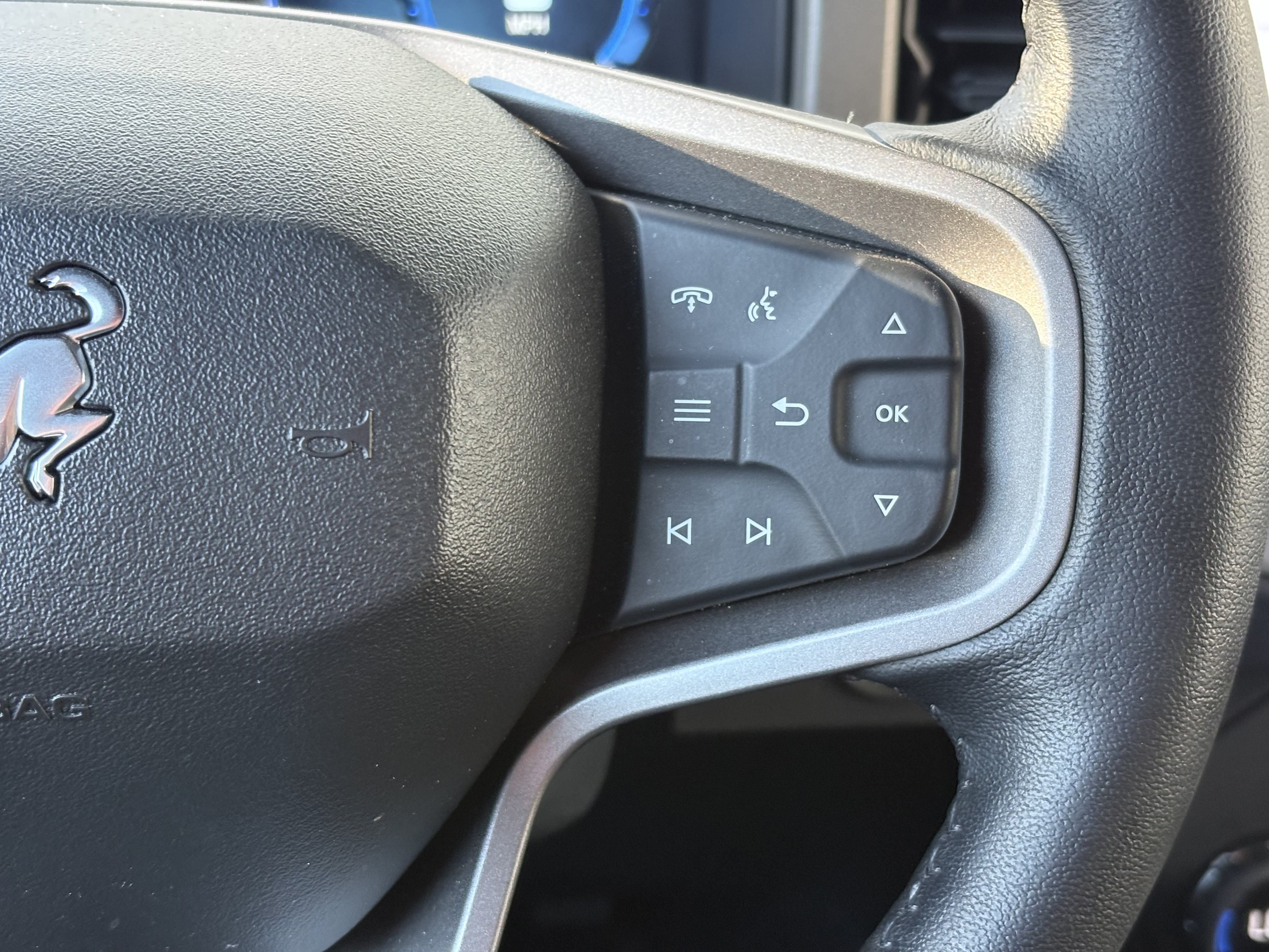 Used 2025 Ford Bronco Outer Banks AWD/4WD image 13