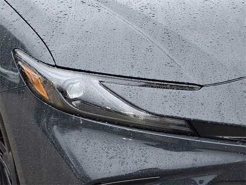 New 2026 Toyota Camry SE image 9