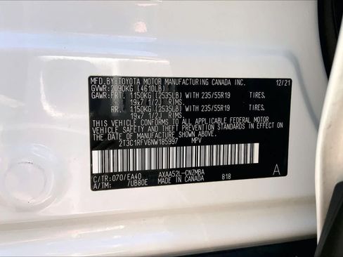 Used 2022 Toyota RAV4 XLE Premium FWD image 37