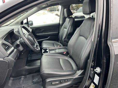 Used 2023 Honda Odyssey EX-L image 13
