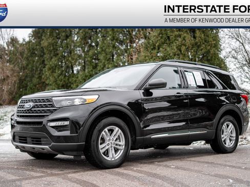 Used 2023 Ford Explorer XLT w/ Equipment Group 202A image 1