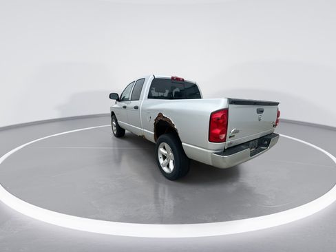 Used 2008 Dodge Ram 1500 Truck SLT image 6