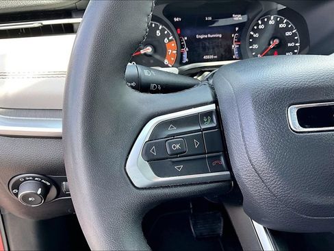 Used 2025 Jeep Compass Limited AWD/4WD image 13