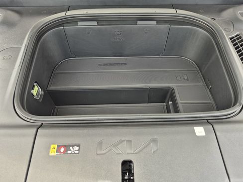 New 2026 Kia EV9 Wind AWD/4WD image 16