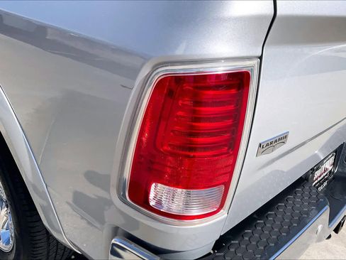 Used 2014 RAM 1500 Laramie w/ Convenience Group image 28