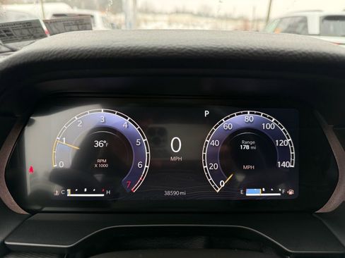 Certified 2023 Jeep Grand Cherokee Altitude image 17