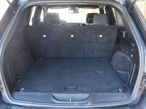 Used 2014 Jeep Grand Cherokee Laredo w/ Quick Order Package 23E AWD/4WD image 14