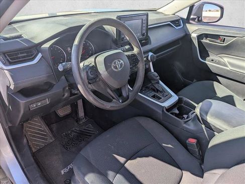Used 2021 Toyota RAV4 LE w/ Carpet Mat Package (TMS) image 9