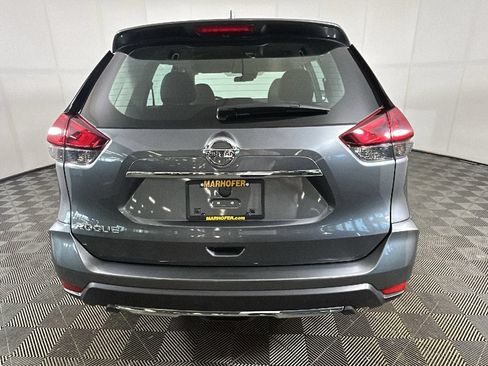Used 2020 Nissan Rogue S FWD image 4
