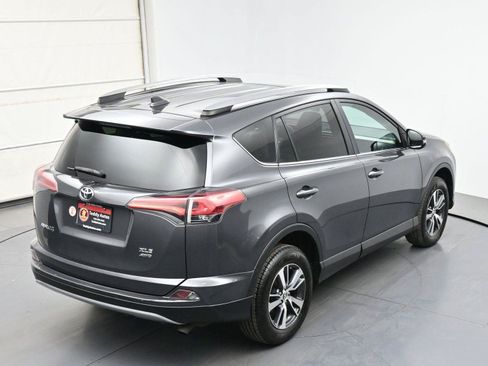 Used 2018 Toyota RAV4 XLE w/ Plus Extra Value Package AWD/4WD image 30
