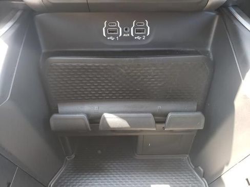 Used 2020 RAM 1500 Big Horn AWD/4WD image 20