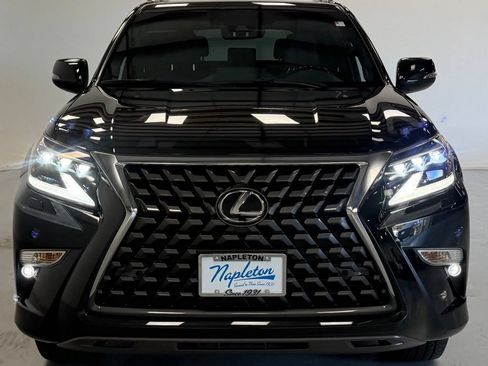 Used 2023 Lexus GX 460 Premium w/ Premium Package AWD/4WD image 7