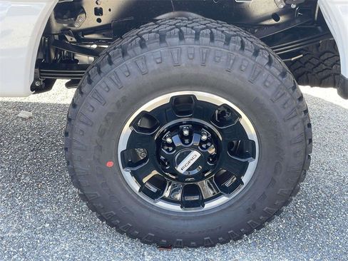 New 2026 Ford F250 Lariat w/ Tremor Off-Road Package image 9