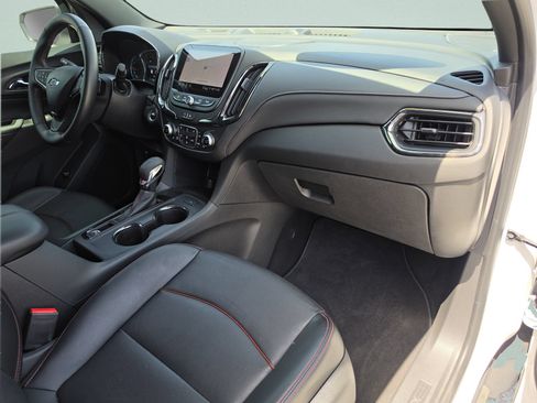 Used 2023 Chevrolet Equinox RS w/ RS Leather Package FWD image 18