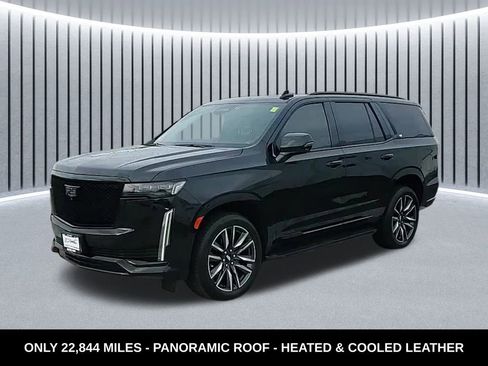 Used 2021 Cadillac Escalade Sport image 1