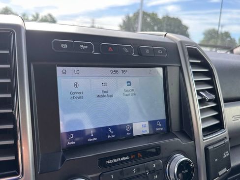 Certified 2020 Ford F350 Platinum w/ Tremor Off-Road Package AWD/4WD image 36