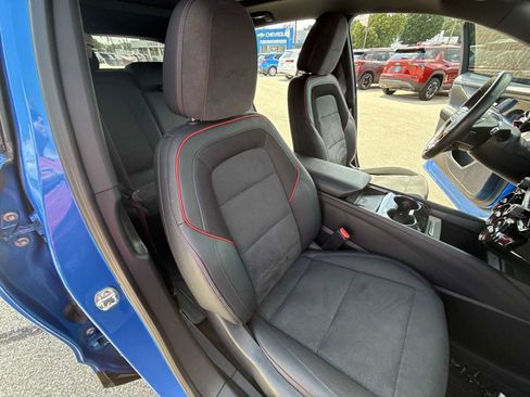 Used 2024 Chevrolet Blazer EV RS RWD image 28