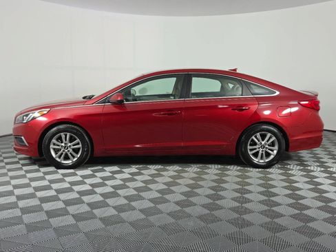 Used 2017 Hyundai Sonata SE FWD image 4