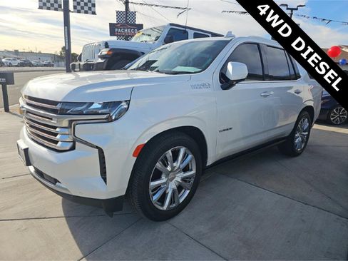 Used 2023 Chevrolet Tahoe High Country image 2
