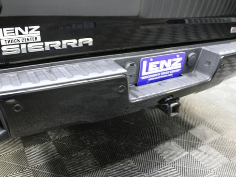 Used 2017 GMC Sierra 1500 SLT AWD/4WD image 42