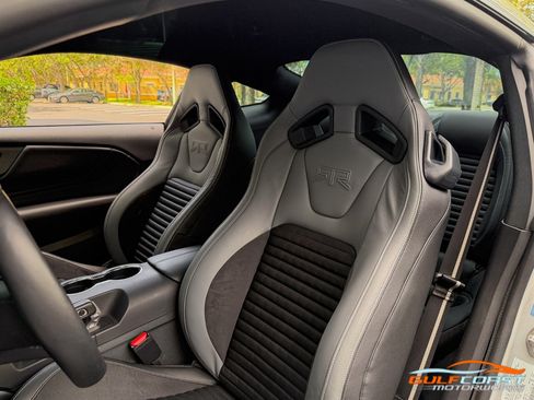 Used 2025 Ford Mustang GT Premium w/ GT Performance Package RWD image 21