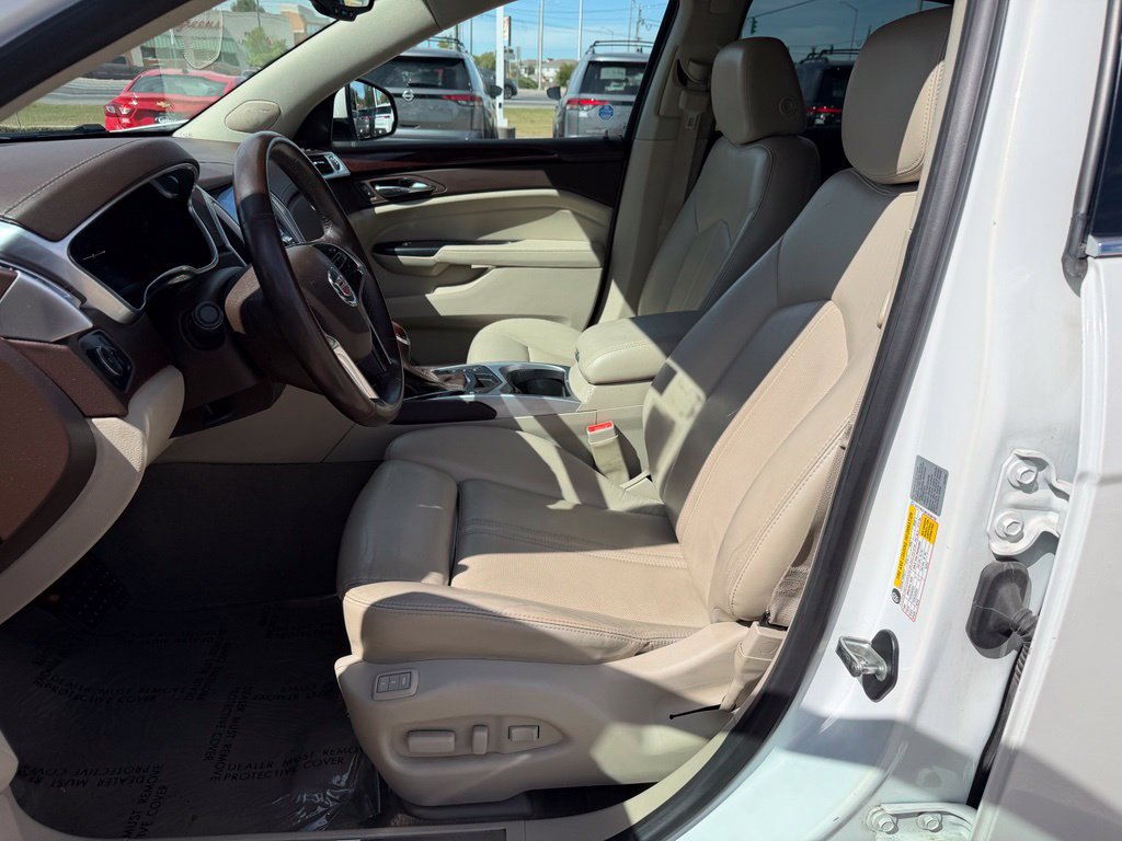 Used 2016 Cadillac SRX Performance w/ Driver Awareness Package FWD image 11