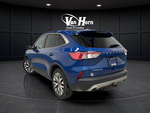Used 2022 Ford Escape Titanium w/ Class II Trailer Tow Package AWD/4WD image 5