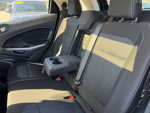Used 2020 Ford EcoSport SE FWD image 34