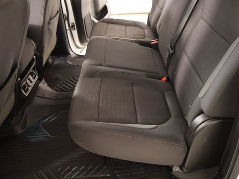 Used 2023 Chevrolet Silverado 2500 LT w/ Convenience Package image 11