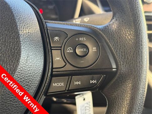 Used 2023 Toyota Corolla LE image 16