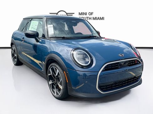 New 2026 MINI Cooper S image 1