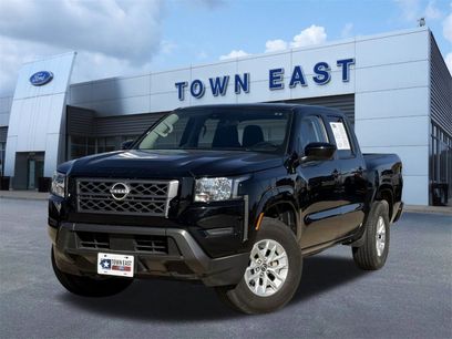 Used 2024 Nissan Frontier SV