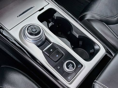Used 2024 Ford Explorer ST w/ Technology Package AWD/4WD image 19