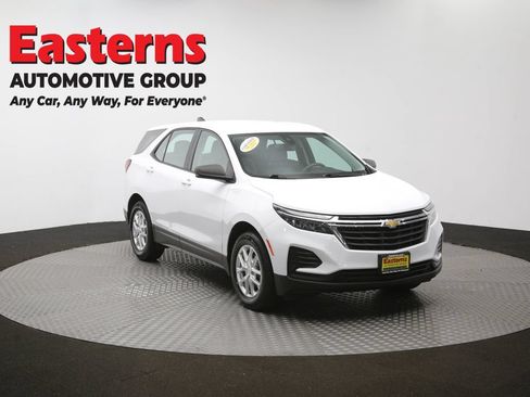 Used 2022 Chevrolet Equinox LS FWD image 48