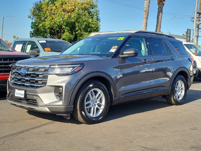 Used 2026 Ford Explorer Active w/ Active Comfort Package RWD image 28