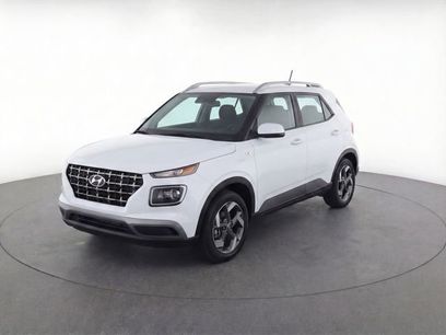 Used 2024 Hyundai Venue Limited