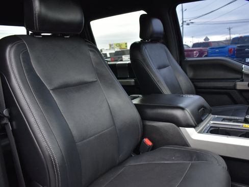 Used 2015 Ford F150 Lariat w/ Equipment Group 502A Luxury image 31