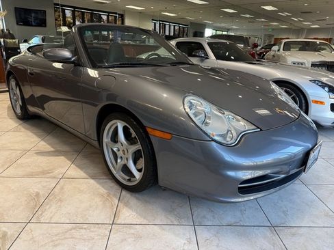 Used 2004 Porsche 911 Carrera RWD image 11