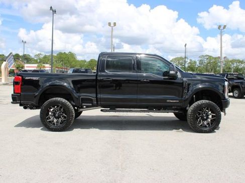 Used 2024 Ford F250 Lariat w/ Lariat Ultimate Package AWD/4WD image 14